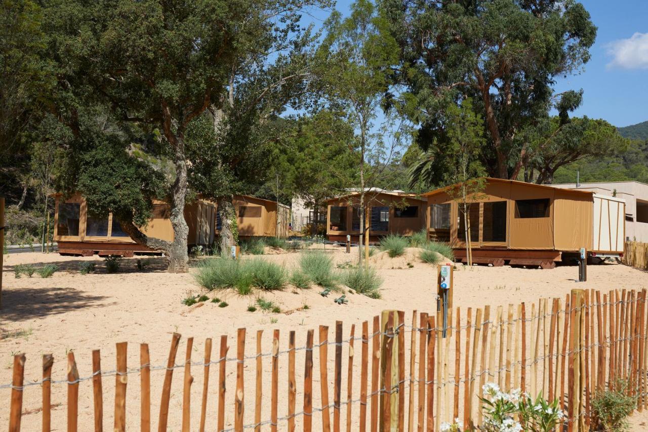 توسا ذي مار Pola Giverola Camp المظهر الخارجي الصورة