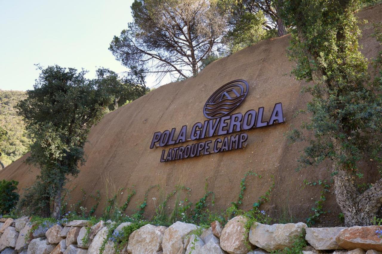 توسا ذي مار Pola Giverola Camp المظهر الخارجي الصورة