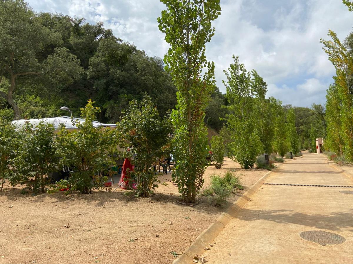 توسا ذي مار Pola Giverola Camp المظهر الخارجي الصورة